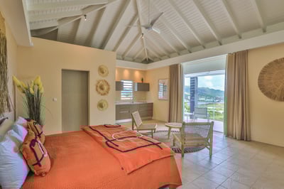 Luxury Villa Photo #51