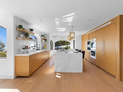 Luxury Villa Photo #15