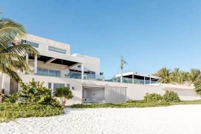 Luxury Villa Photo #46