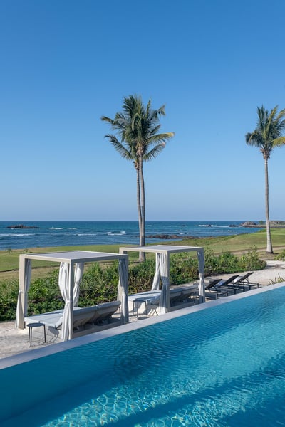 Luxury Villa Photo #9