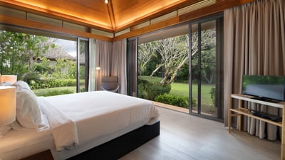 Luxury Villa Photo #20