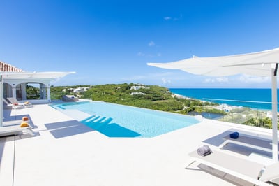 Luxury Villa Photo #2