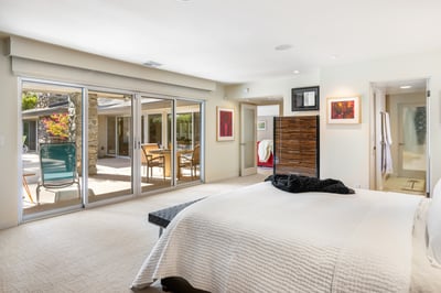 Luxury Villa Photo #24