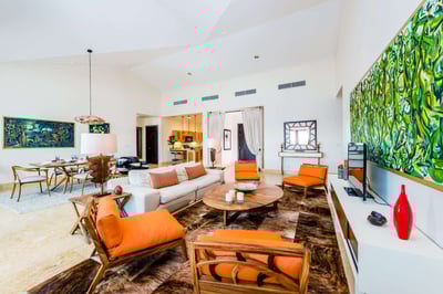 Luxury Villa Photo #5