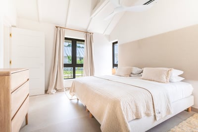 Luxury Villa Photo #43