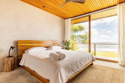 Luxury Villa Photo #24