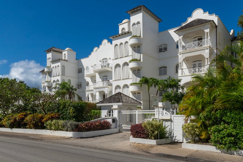 Sea Breeze at Old Trees