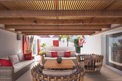 Luxury Villa Photo #6