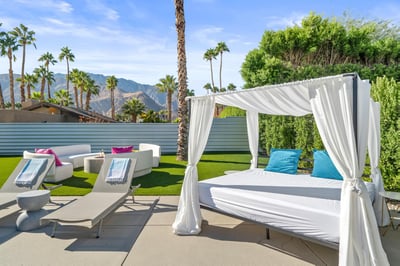 Luxury Villa Photo #14