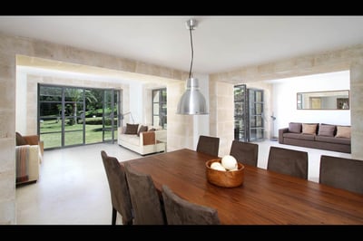 Luxury Villa Photo #8