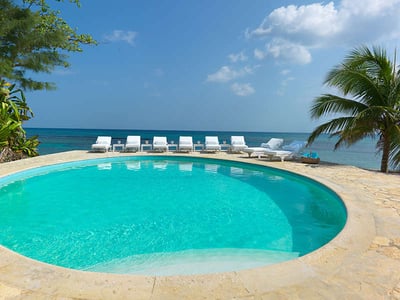Luxury Villa Photo #2