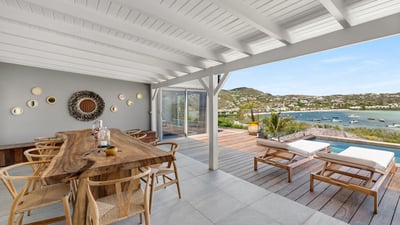 Luxury Villa Photo #12