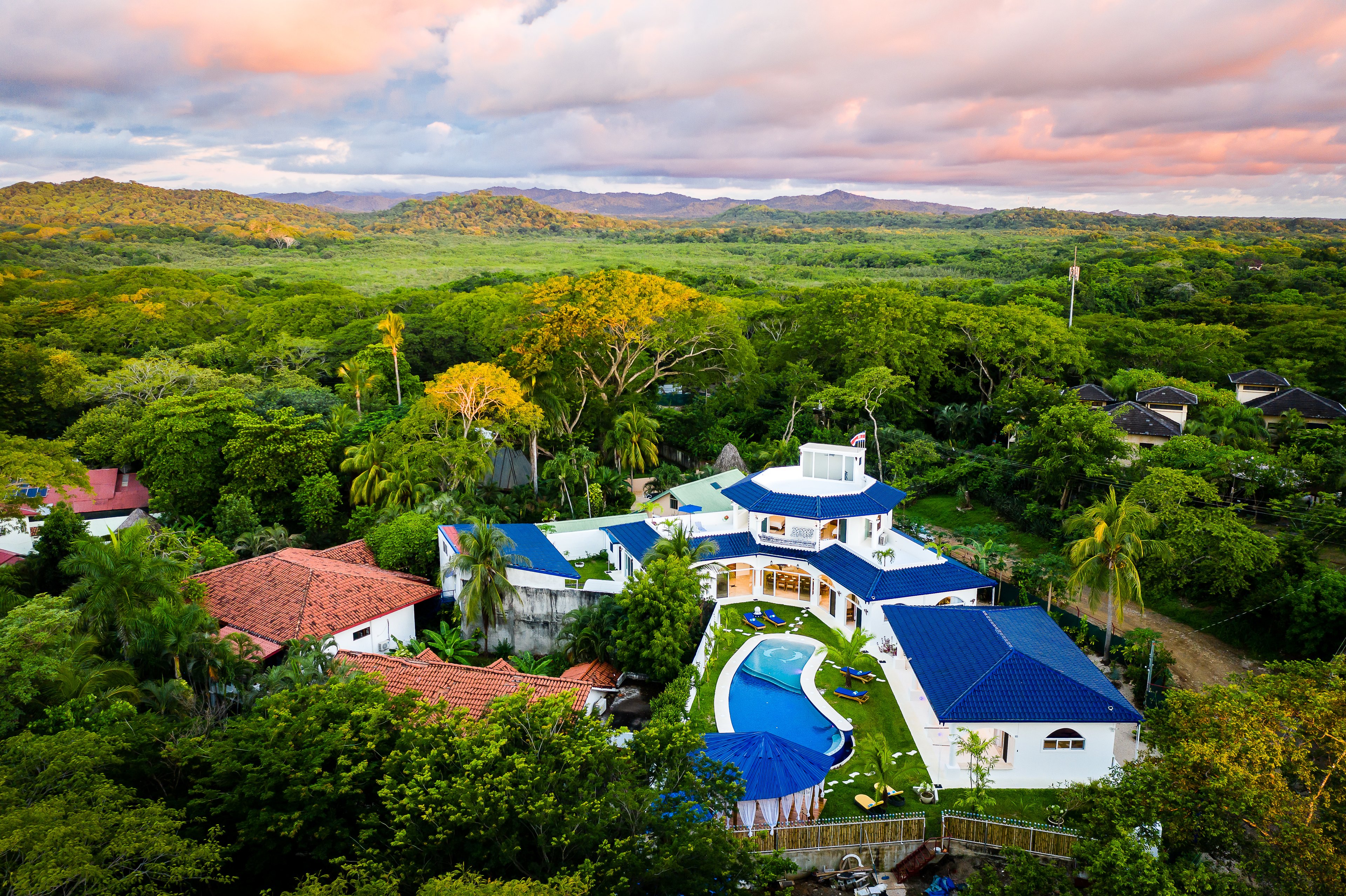 Villa Azueca - 2