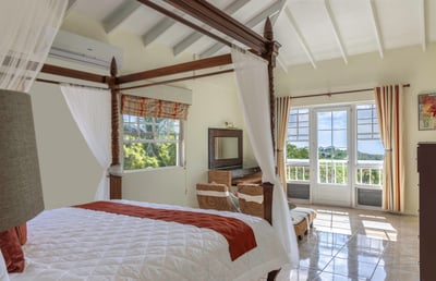 Luxury Villa Photo #38