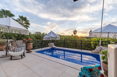 Luxury Villa Photo #6