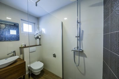 Luxury Villa Photo #20