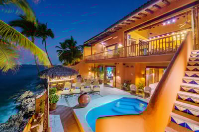 Luxury Villa Photo #2