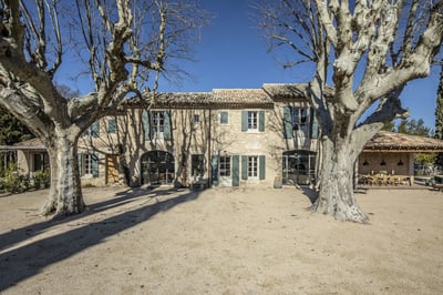 Luxury Villa Photo #3