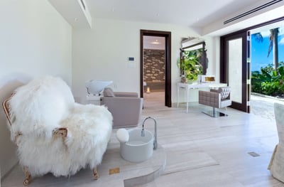 Luxury Villa Photo #15