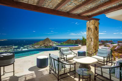 Luxury Villa Photo #5
