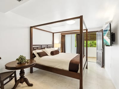 Luxury Villa Photo #20