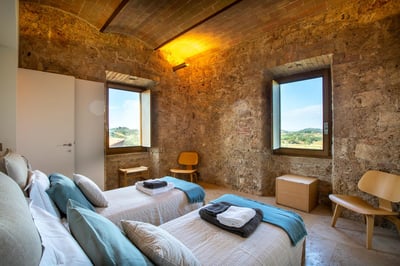 Luxury Villa Photo #21