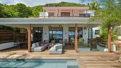 Luxury Villa Photo #3
