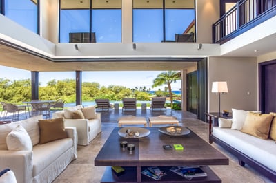 Luxury Villa Photo #14