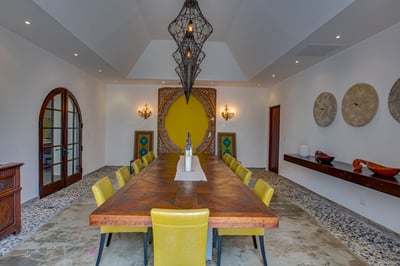Luxury Villa Photo #21