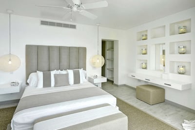 Luxury Villa Photo #29
