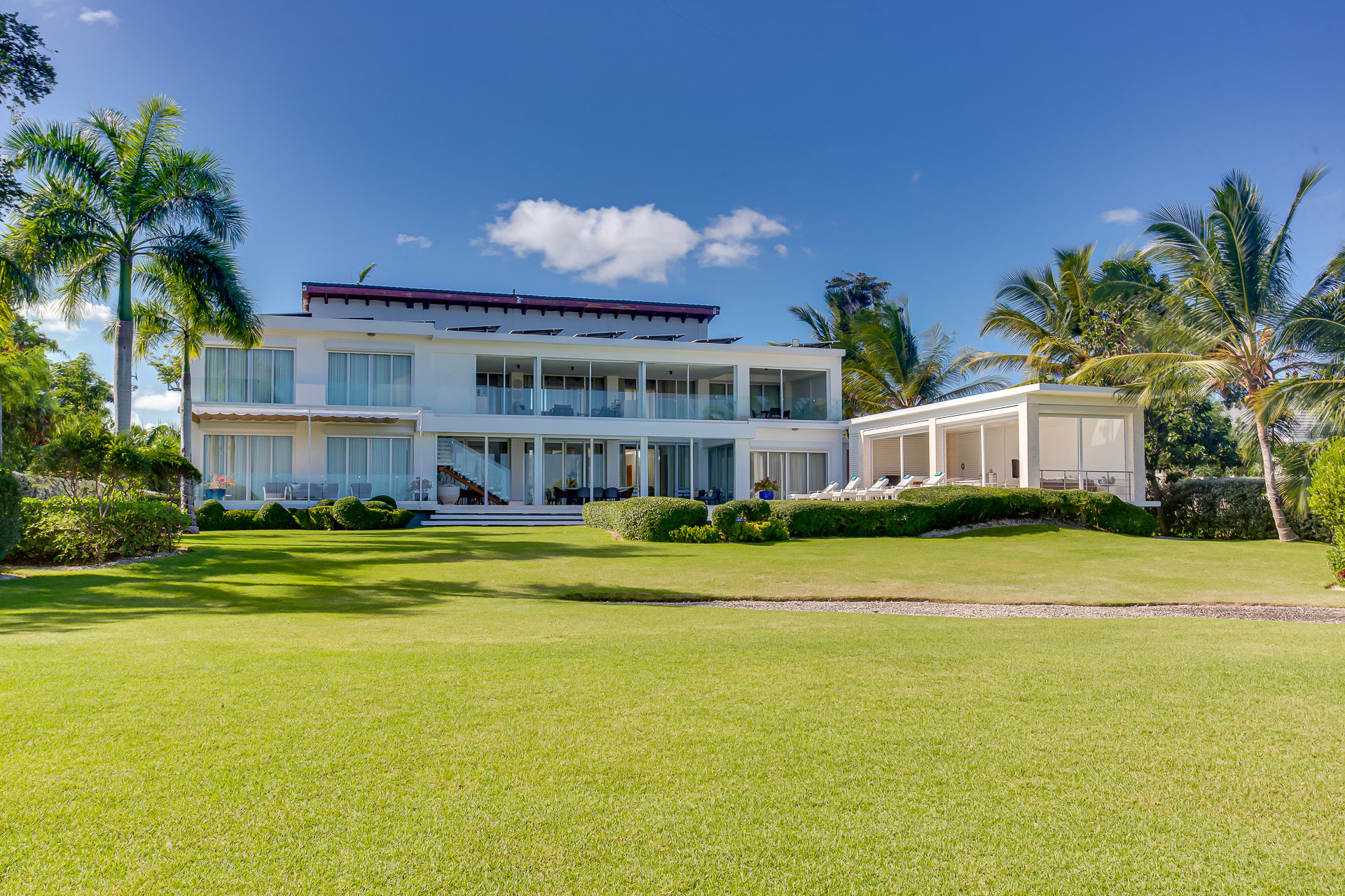 Hacienda C1 | Sol Invictus - 1