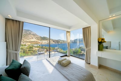 Luxury Villa Photo #44