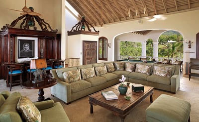 Luxury Villa Photo #12