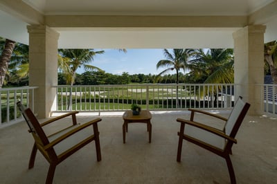 Arrecife 39 - Spacious 5BR villa near beach & golf