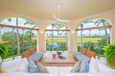 Luxury Villa Photo #11