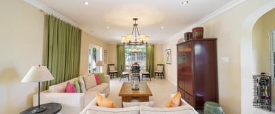 Luxury Villa Photo #5