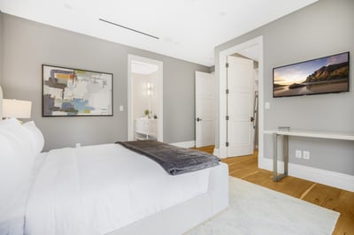 Luxury Villa Photo #57