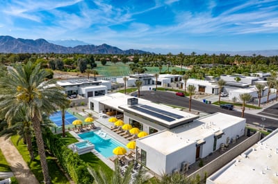 Luxury Villa Photo #6