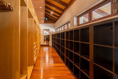 Luxury Villa Photo #42