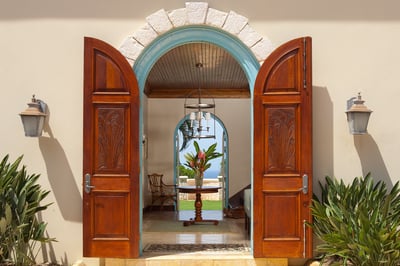 Luxury Villa Photo #9