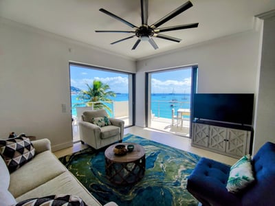 Luxury Villa Photo #5