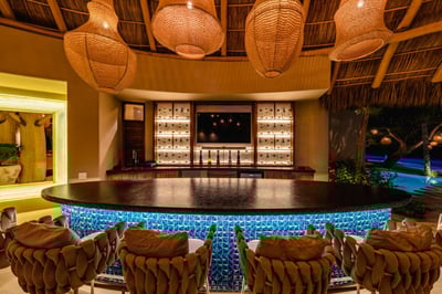 Luxury Villa Photo #21