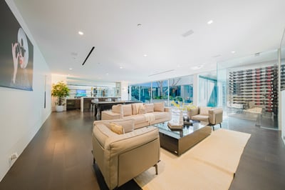 Luxury Villa Photo #5