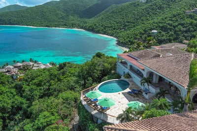 Peter Bay,CliffHouse