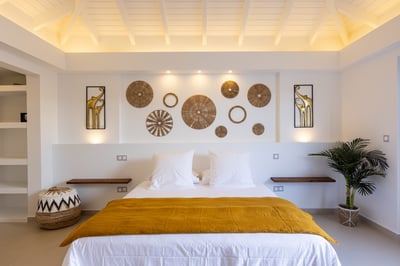 Luxury Villa Photo #44