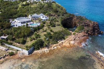 Luxury Villa Photo #6
