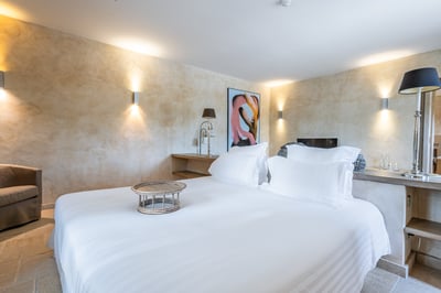 Luxury Villa Photo #22