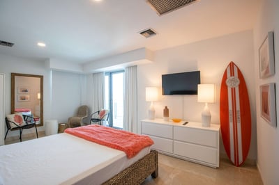 Luxury Villa Photo #25