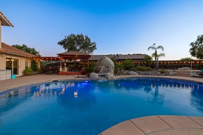 Luxury Villa Photo #8