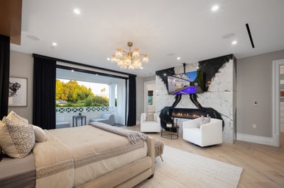 Luxury Villa Photo #32